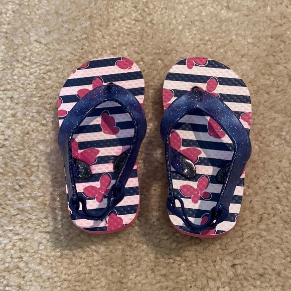 EUC Infant Flip flops - Picture 1 of 5